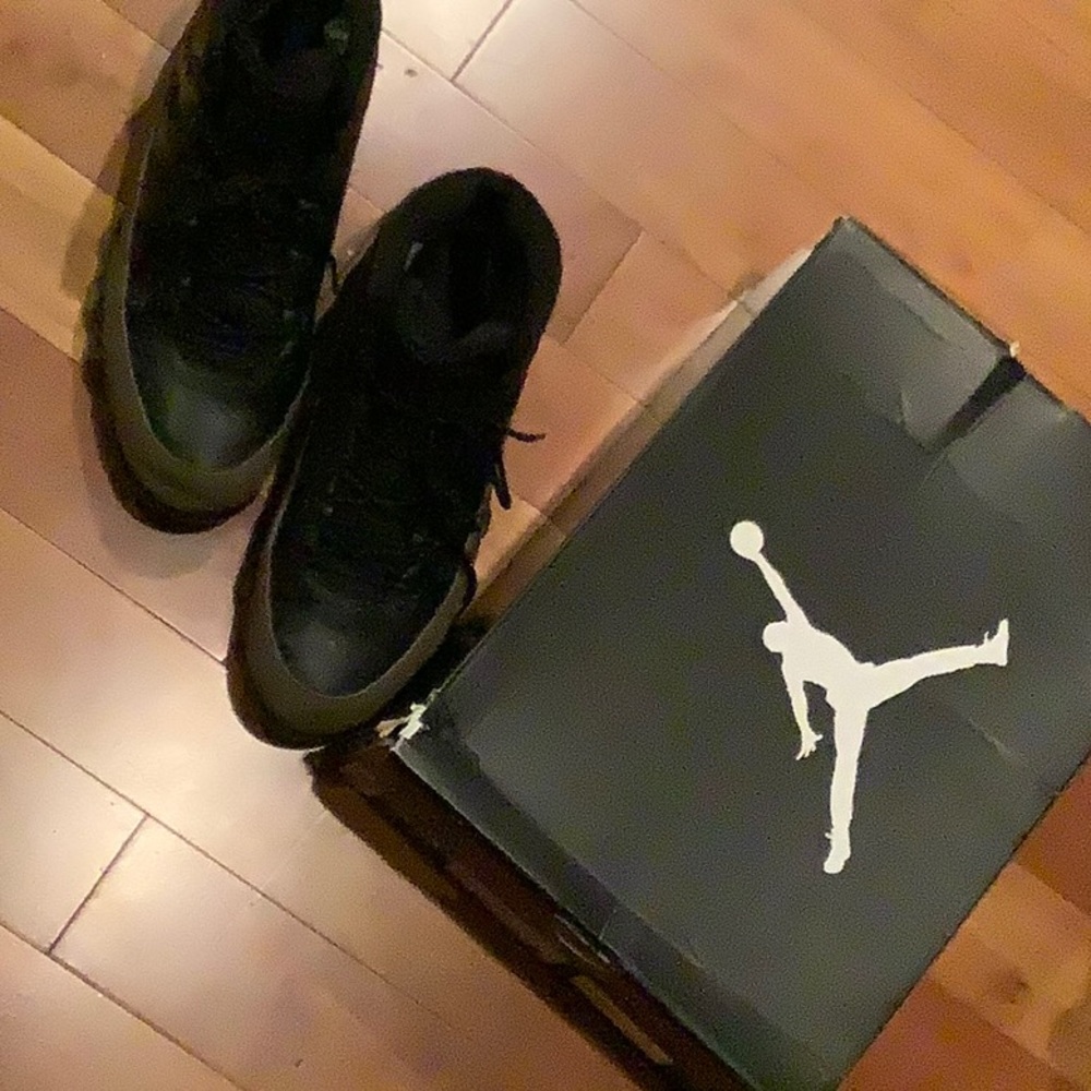 Air Jordan olive 9